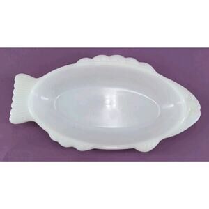 VINTAGE Glasbake White Milk Glass Fish Shaped Baking Dish Platter 9.25" USA MCM